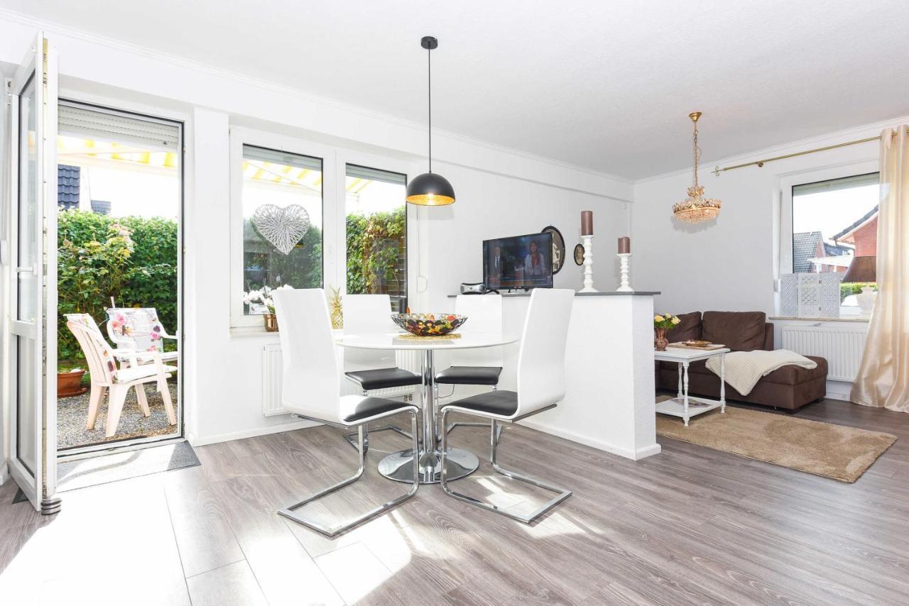 Ferienwohnungen Haus Mehrglueck Bensersiel Extérieur photo